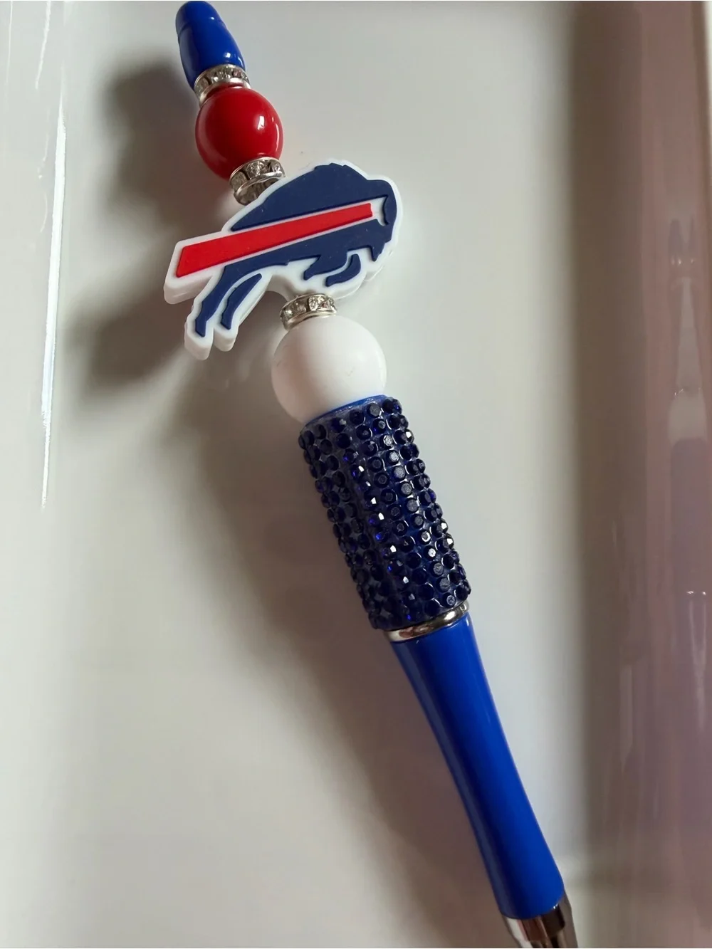 BEADED PEN